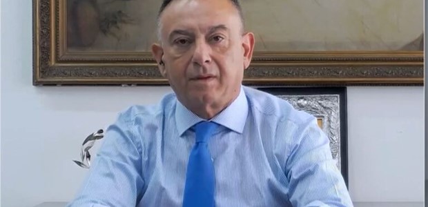 "Οι απλές συνομιλίες δεν αποτελούν σκάνδαλο"